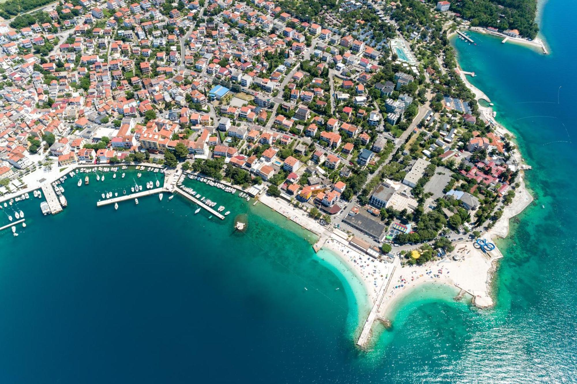 Apartments With A Parking Space Selce, Crikvenica - 5531 Exterior photo